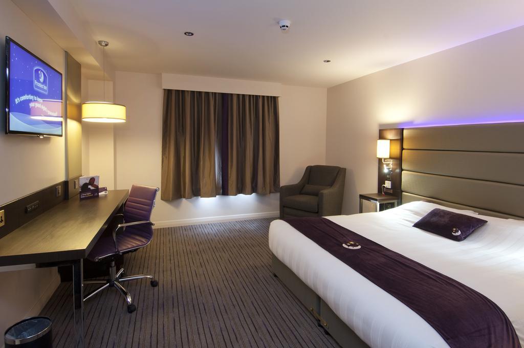 Premier Inn Birmingham City Centre Bridge Street Dış mekan fotoğraf