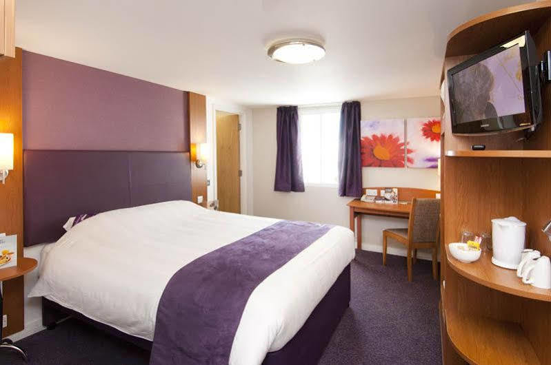 Premier Inn Birmingham City Centre Bridge Street Dış mekan fotoğraf