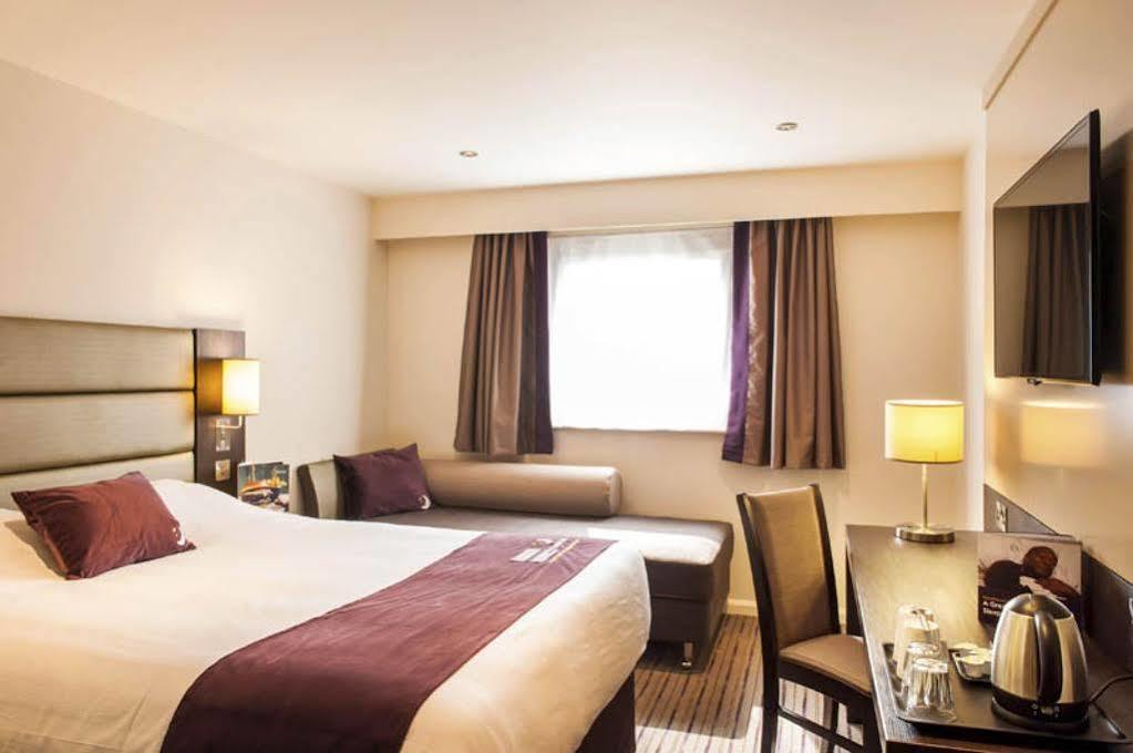 Premier Inn Birmingham City Centre Bridge Street Dış mekan fotoğraf